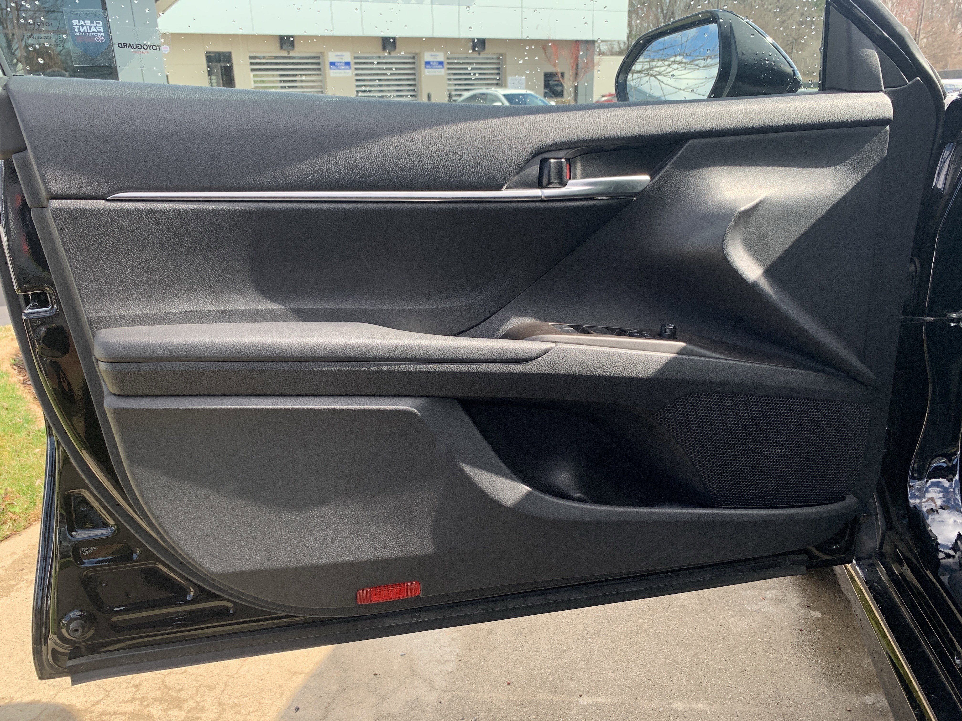 Used 2024 Toyota Camry SE image 14