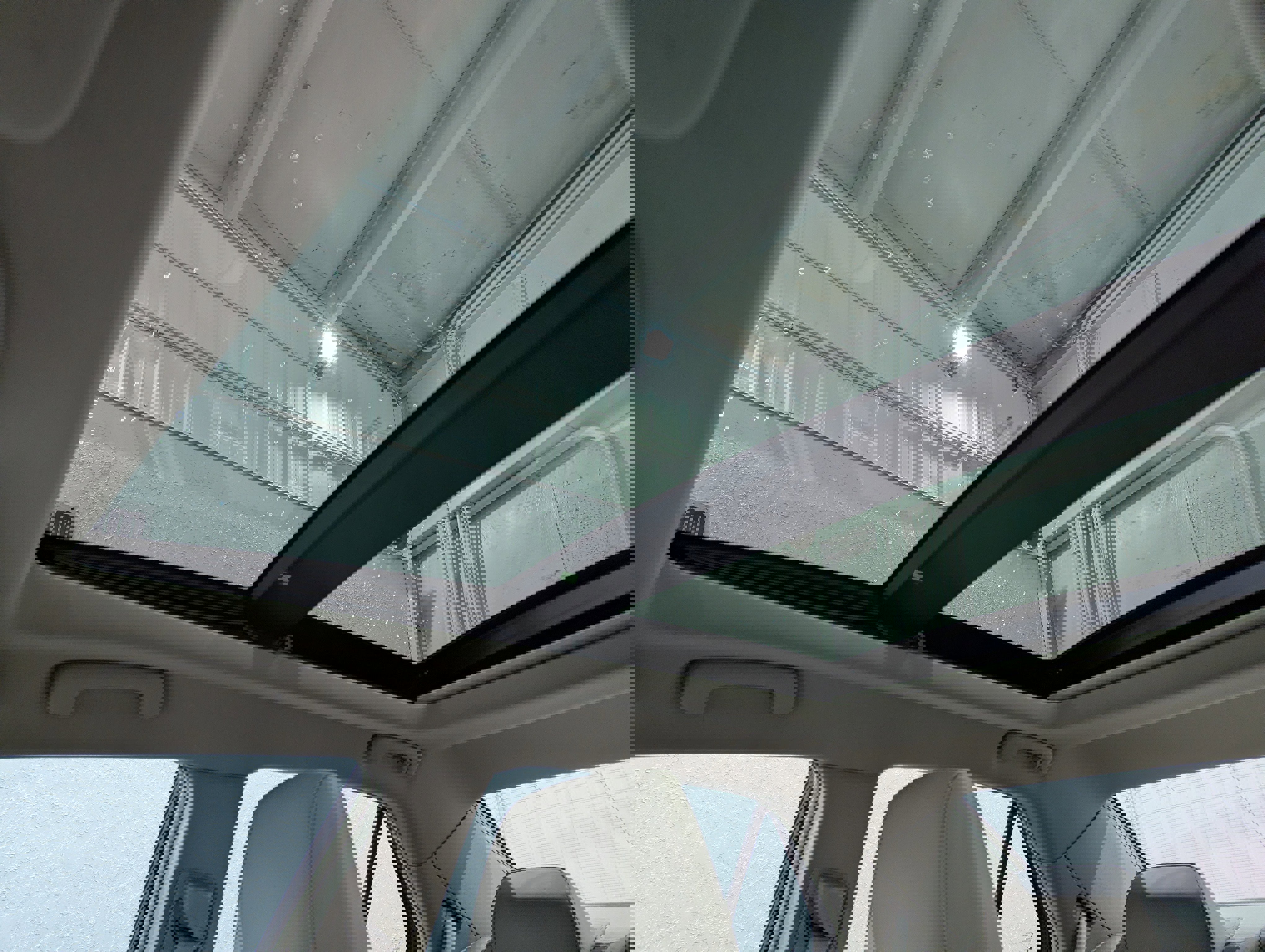 Used 2013 Chrysler 300 C w/ Light Group image 24