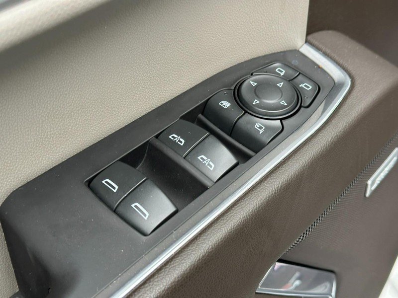 Certified 2024 Chevrolet Silverado 1500 LTZ w/ LTZ Premium Package image 18