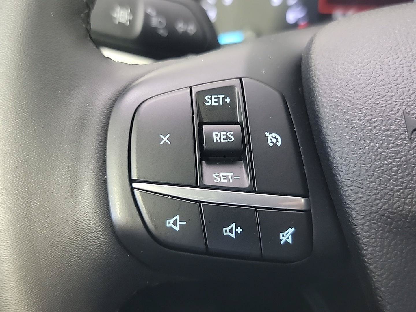 Used 2022 Ford Escape SE w/ Convenience Package AWD/4WD image 26