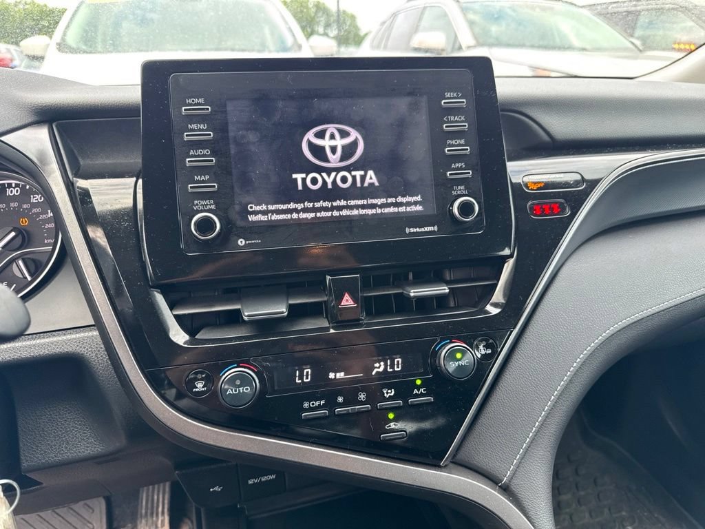 Used 2024 Toyota Camry SE AWD/4WD image 8