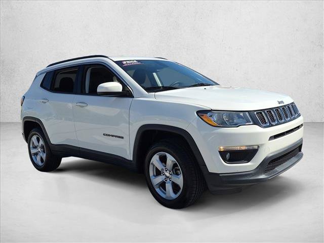 Used 2020 Jeep Compass Latitude AWD/4WD image 3
