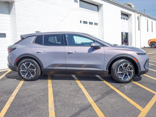 New 2026 Chevrolet Equinox EV LT w/ Comfort Package image 5