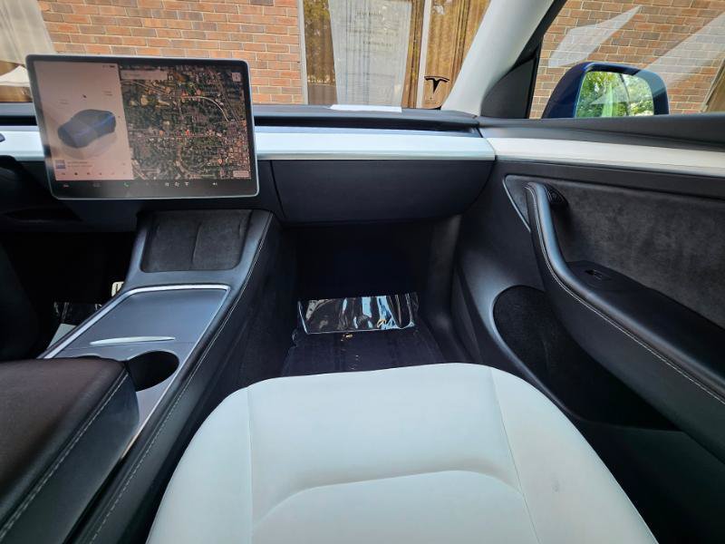 Used 2023 Tesla Model Y Performance AWD/4WD image 55
