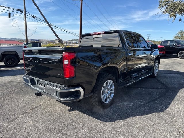 Used 2022 Chevrolet Silverado 1500 LTZ w/ LTZ Premium Package image 5