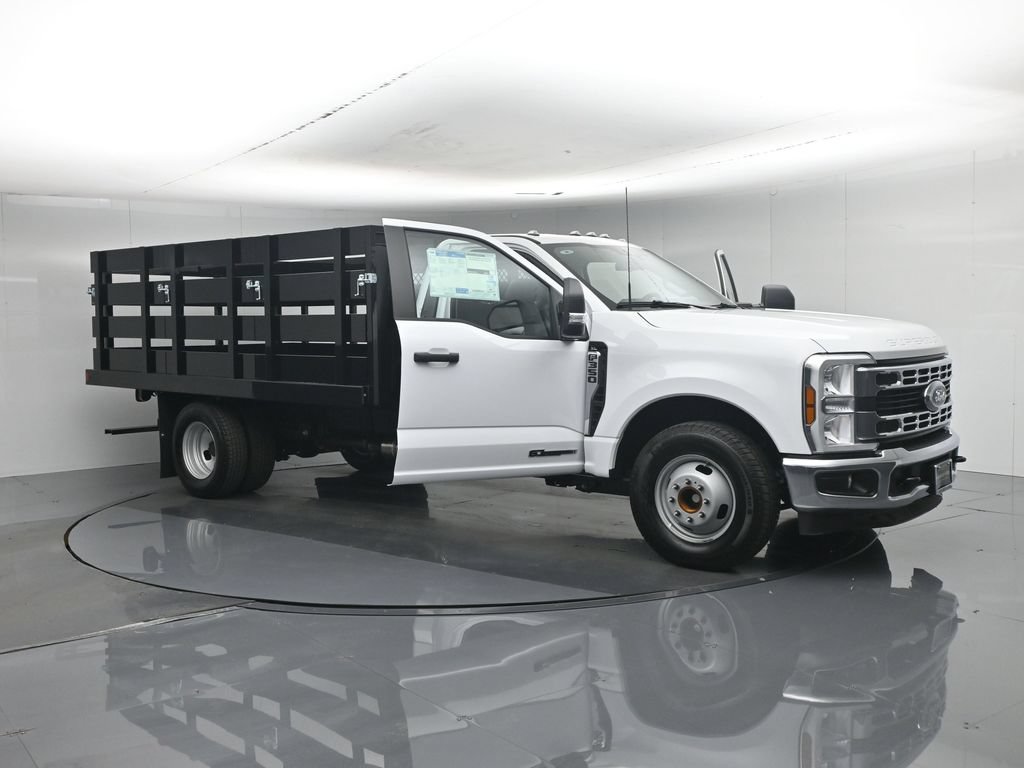 New 2026 Ford F350 XL w/ XL Chrome Package RWD image 23