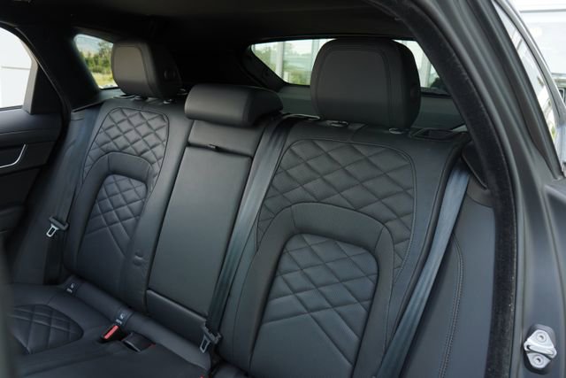 Used 2022 Jaguar F-PACE S AWD/4WD image 28