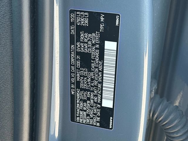 Used 2021 Volvo XC40 T4 Momentum w/ Premium Package image 30