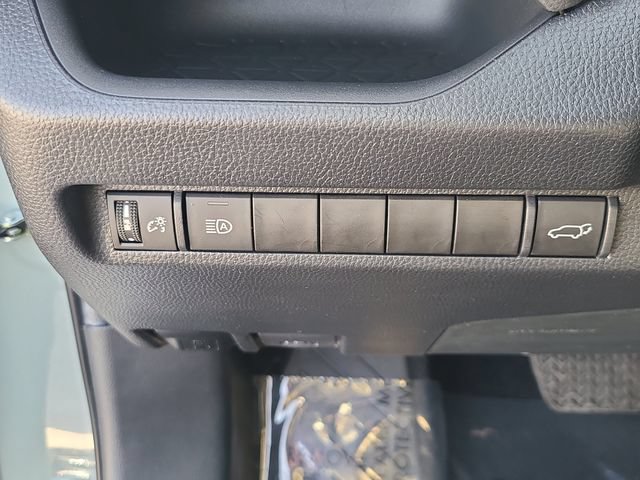 Used 2023 Toyota RAV4 XLE w/ Convenience Package FWD image 23