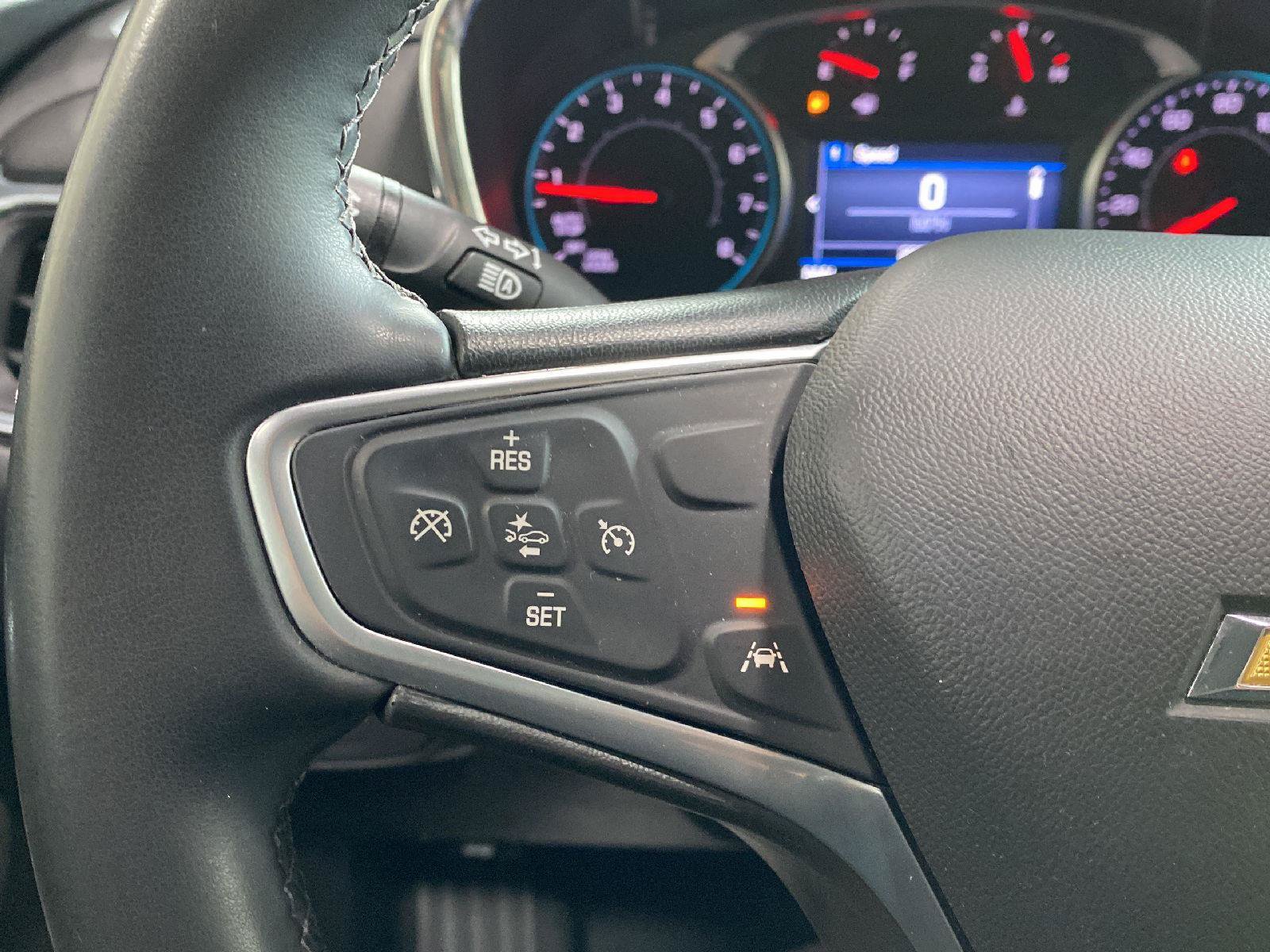 Used 2023 Chevrolet Equinox LT AWD/4WD image 16