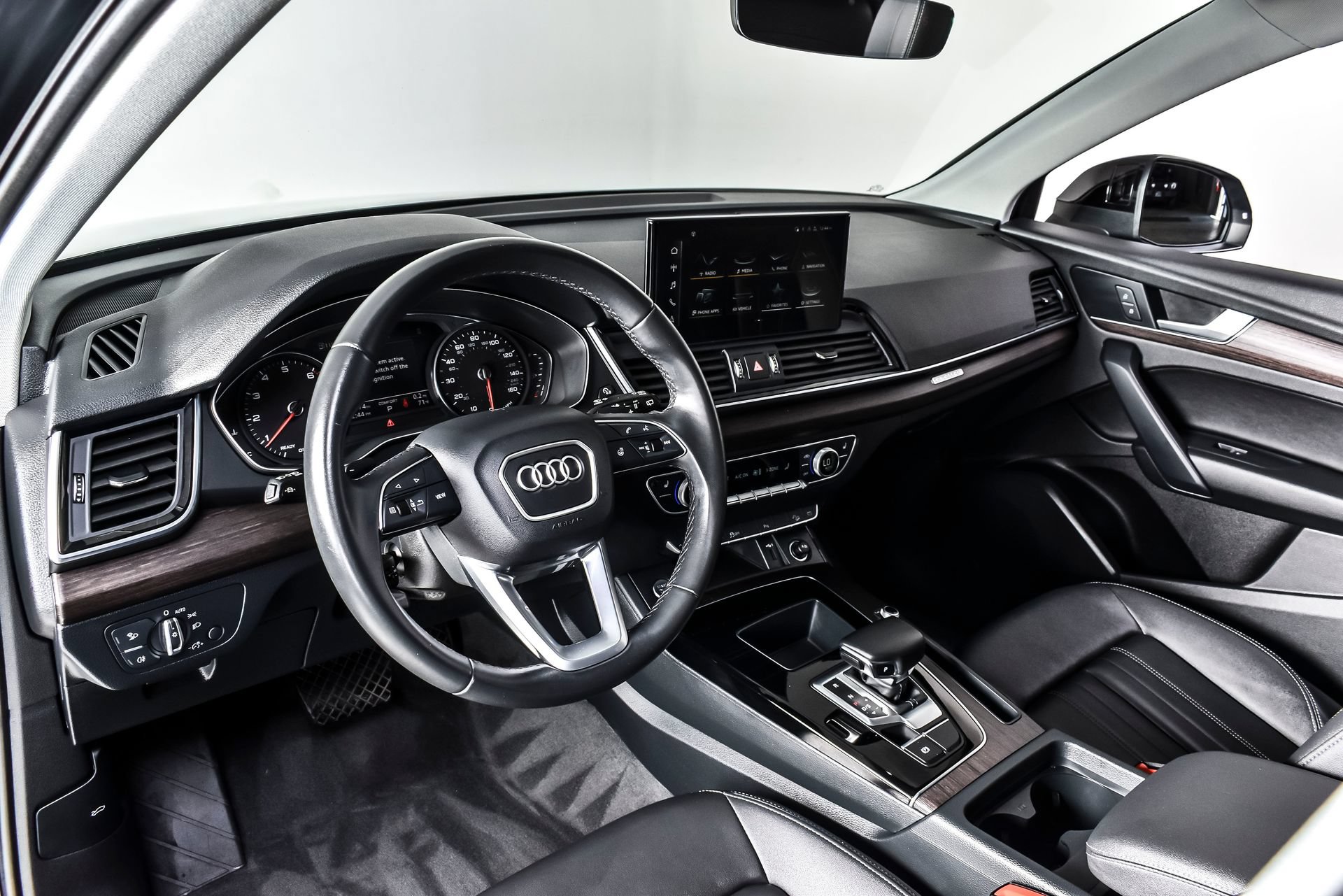 Used 2023 Audi Q5 2.0T Premium AWD/4WD image 17