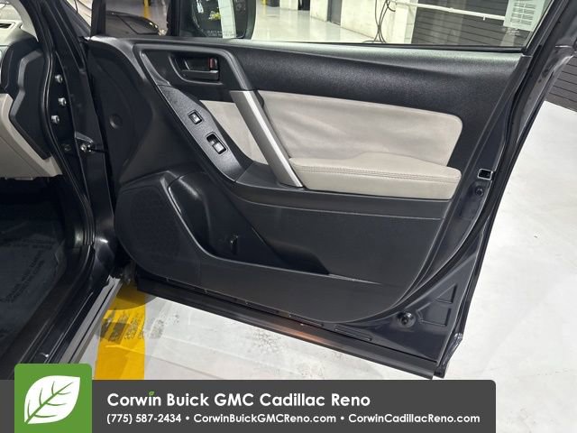 Used 2016 Subaru Forester 2.5i Premium image 17