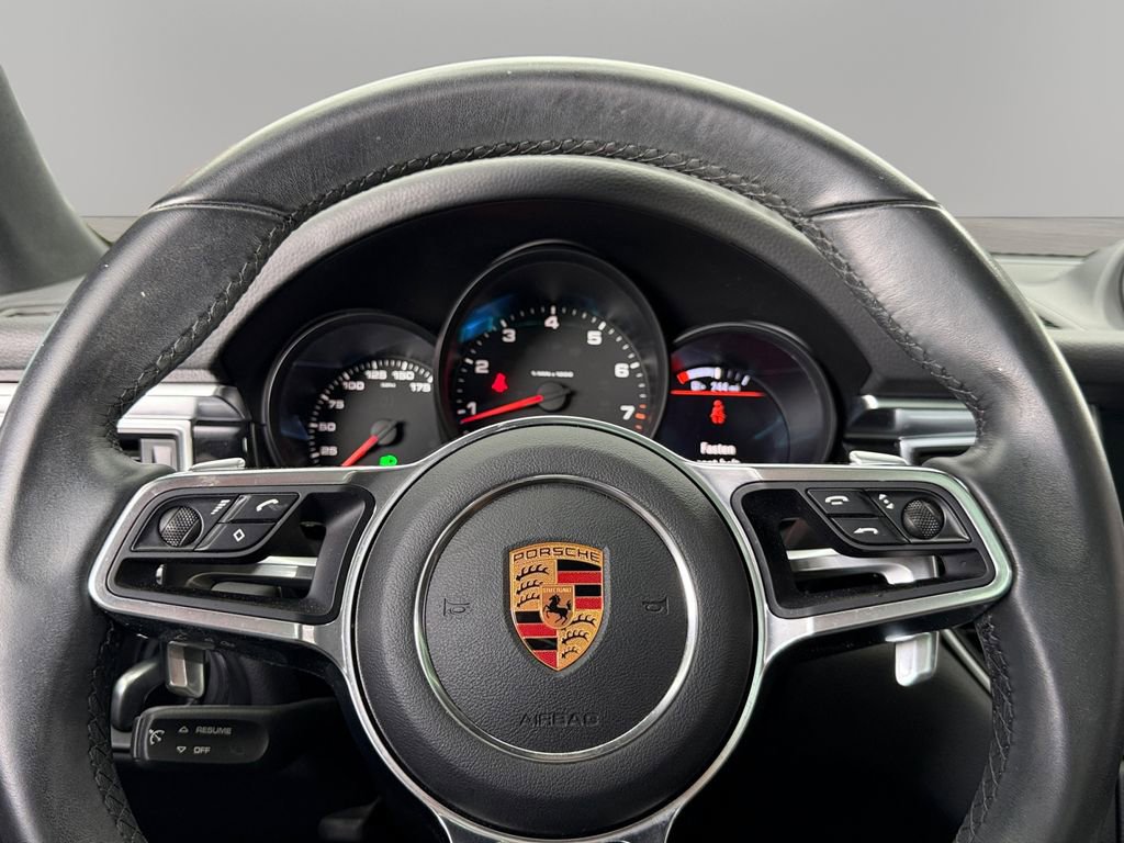 Used 2018 Porsche Macan AWD/4WD image 20