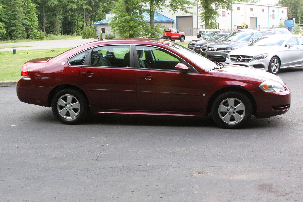 Used 2009 Chevrolet Impala LT FWD image 9