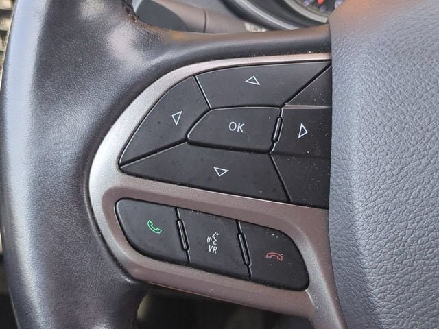 Used 2020 Jeep Cherokee Limited AWD/4WD image 26