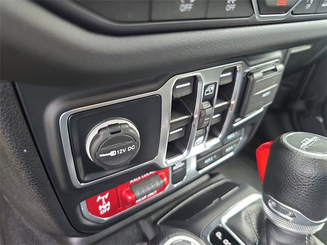 Used 2024 Jeep Gladiator Mojave w/ Safety Group image 25