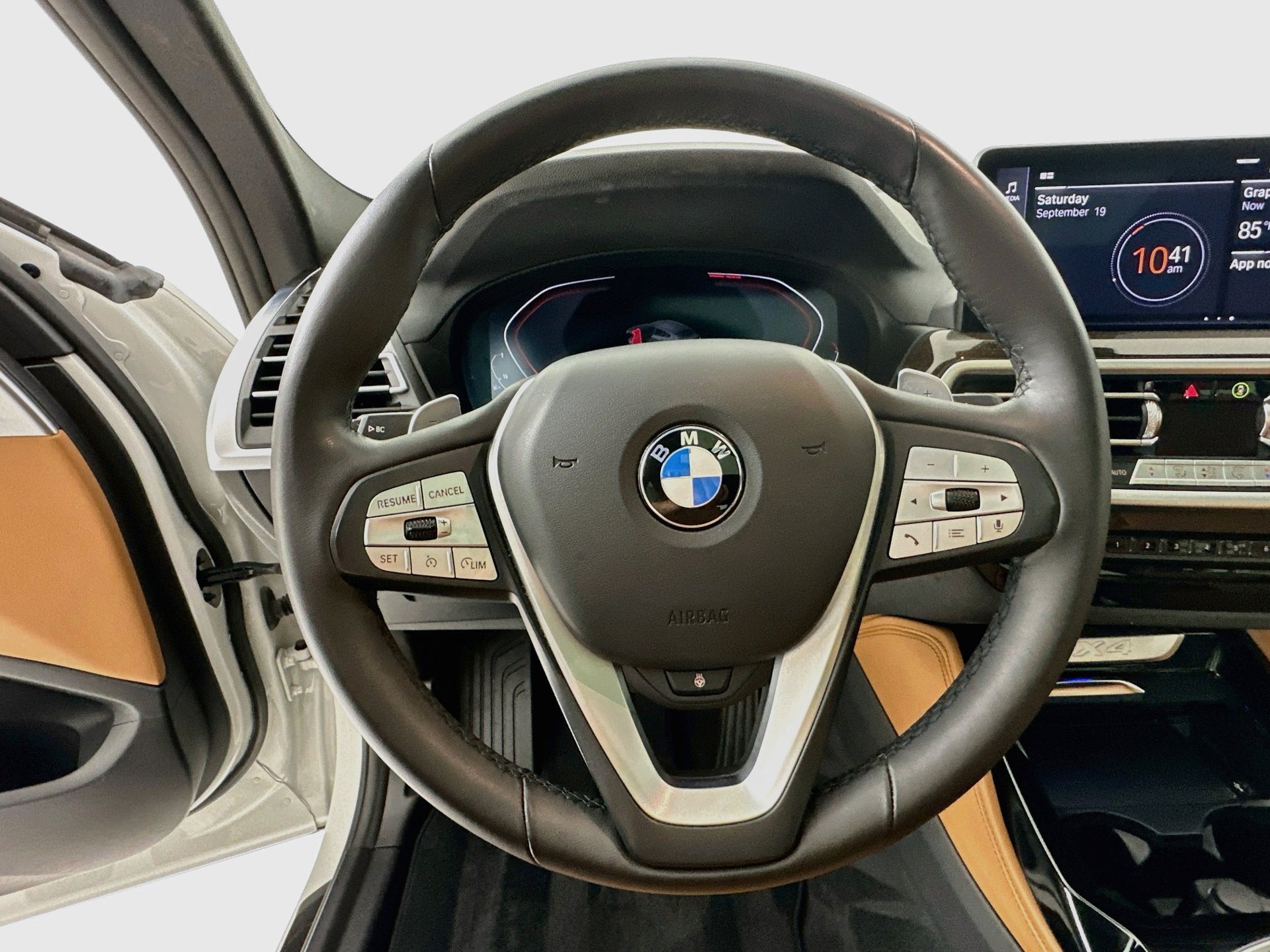 Used 2024 BMW X4 xDrive30i w/ Premium Package AWD/4WD image 12