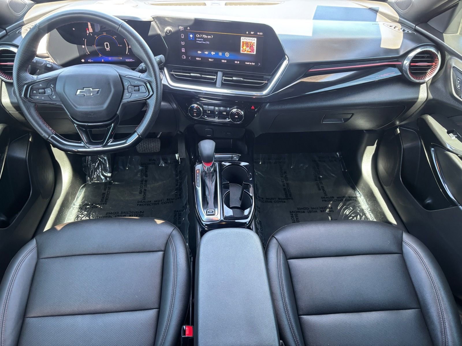 Used 2025 Chevrolet Trax RS w/ Driver Confidence Package image 20