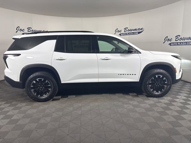 Used 2024 Chevrolet Traverse Z71 w/ Enhanced Driving Package image 9