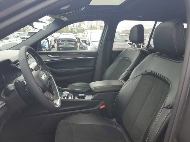 New 2026 Jeep Grand Cherokee Altitude AWD/4WD image 18