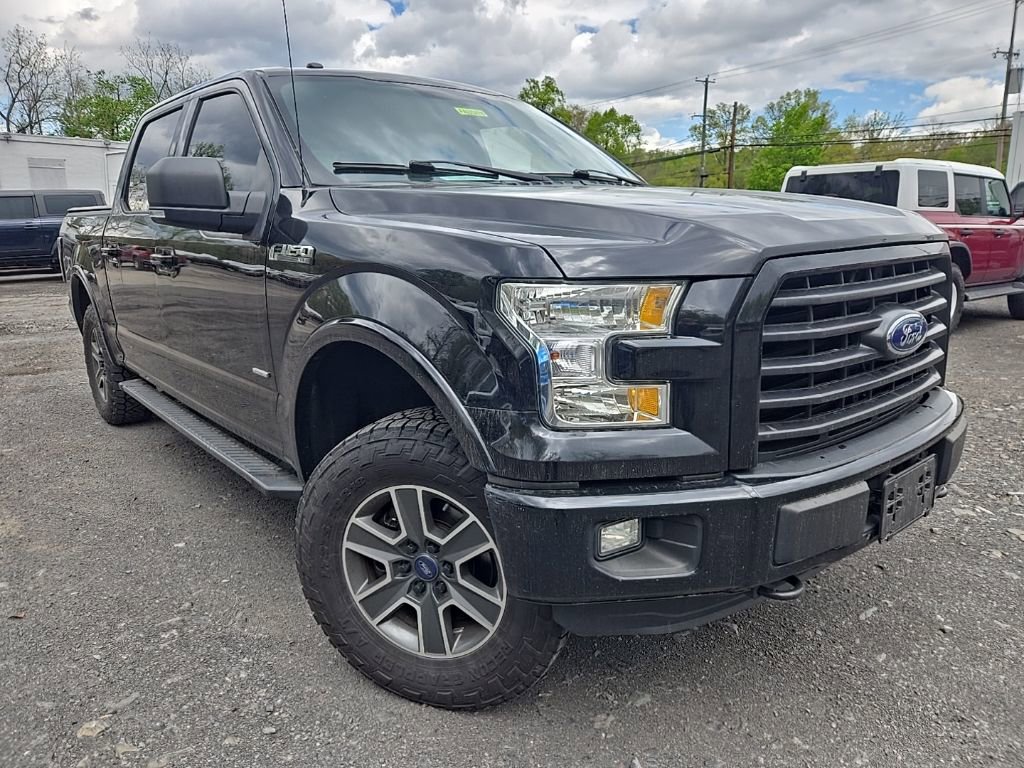 Used 2016 Ford F150 XLT w/ Equipment Group 302A Luxury AWD/4WD image 3