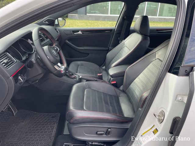 Used 2017 Volkswagen Jetta GLI image 17