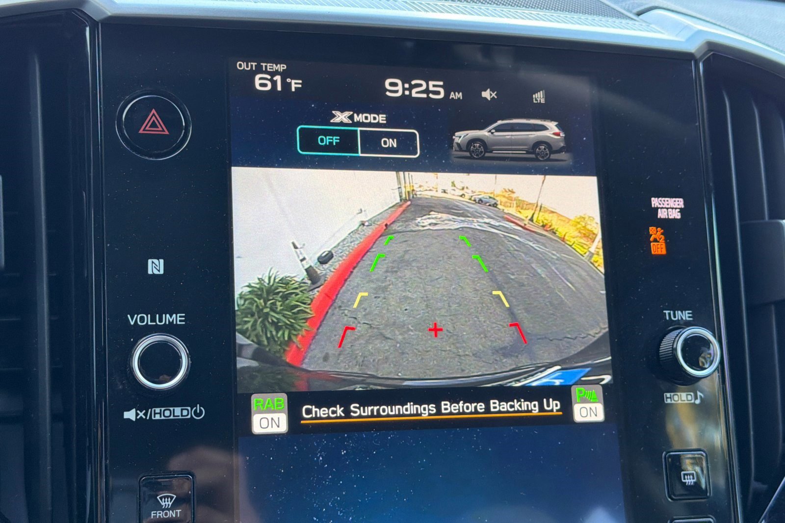 Used 2023 Subaru Ascent Premium w/ Convenience Package image 23