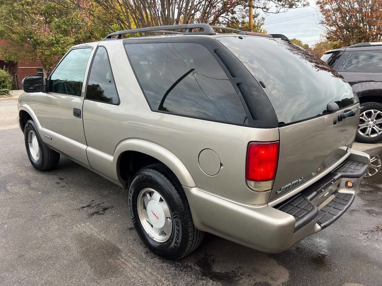 Used 2000 GMC Jimmy SLS w/ Pwr Convenience Pkg image 9