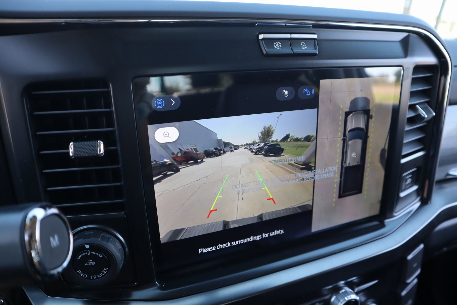 New 2026 Ford F350 Lariat w/ Black Appearance Package image 8