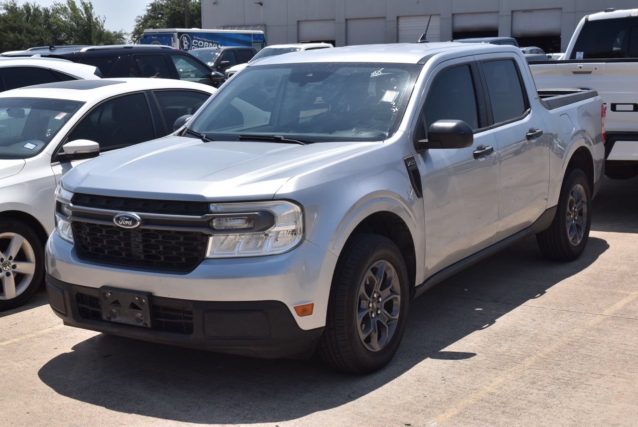 Certified 2024 Ford Maverick XLT w/ Equipment Group 300A Standard AWD/4WD image 2