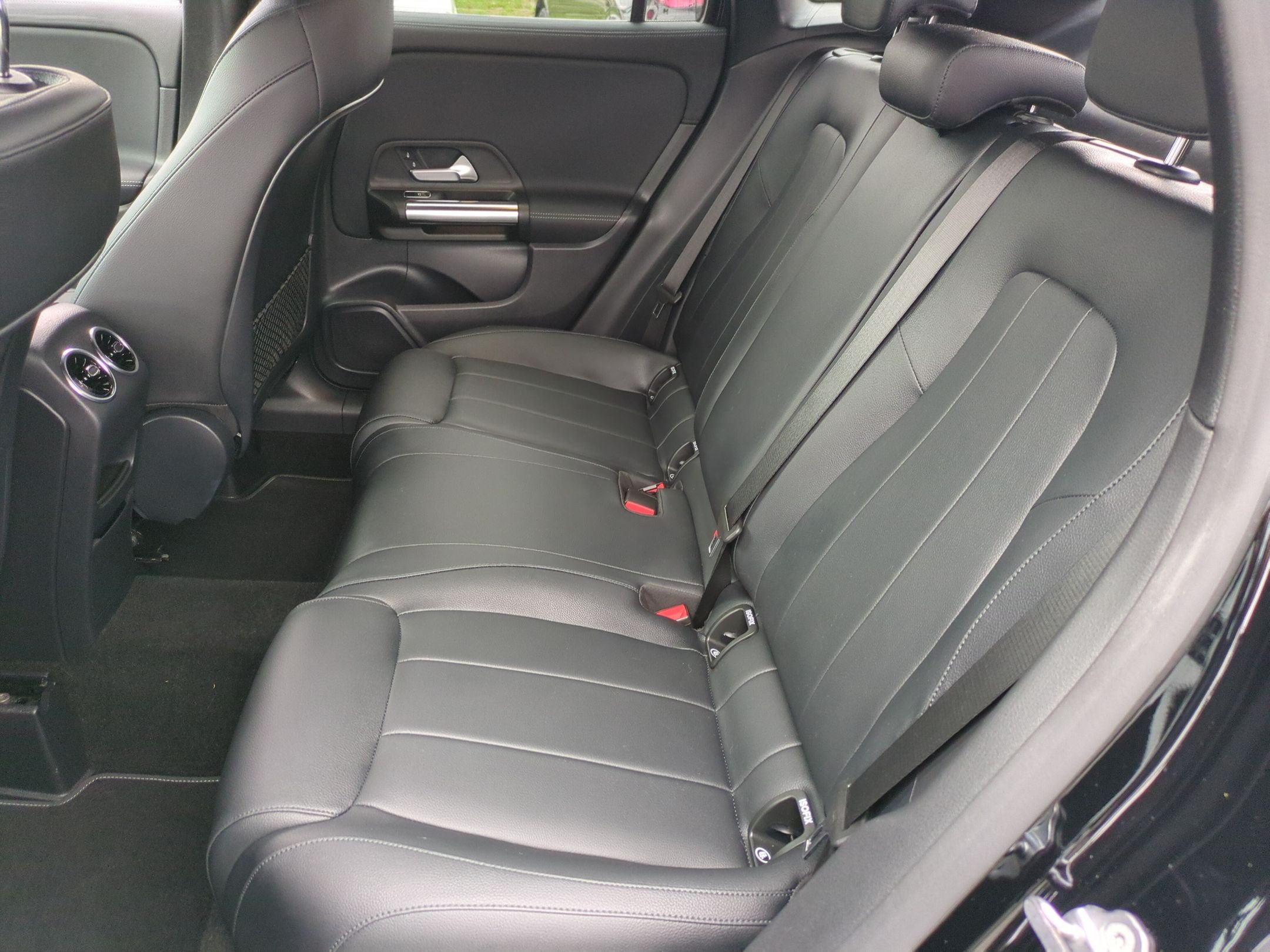 Certified 2023 Mercedes-Benz GLA 250 4MATIC image 28