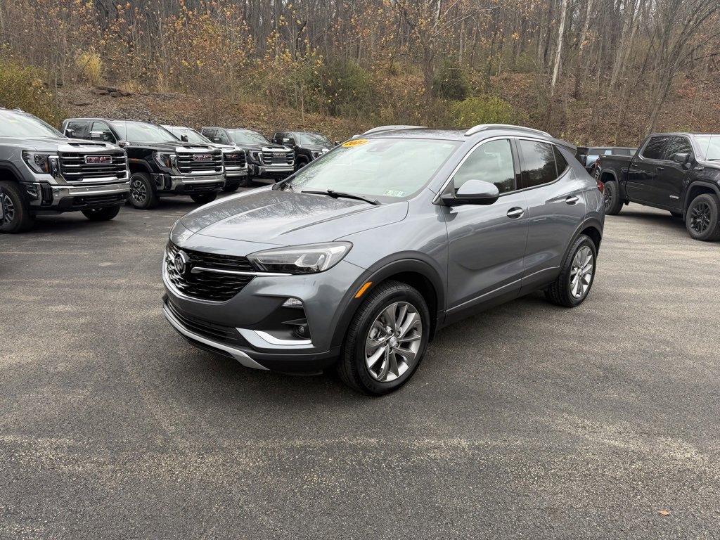 Used 2022 Buick Encore GX Essence w/ Experience Buick Package image 7