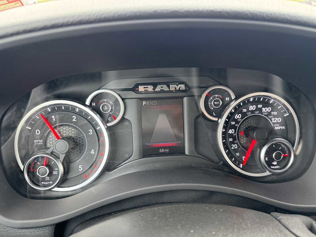 Used 2025 RAM 2500 Big Horn w/ Cold Weather Group image 16