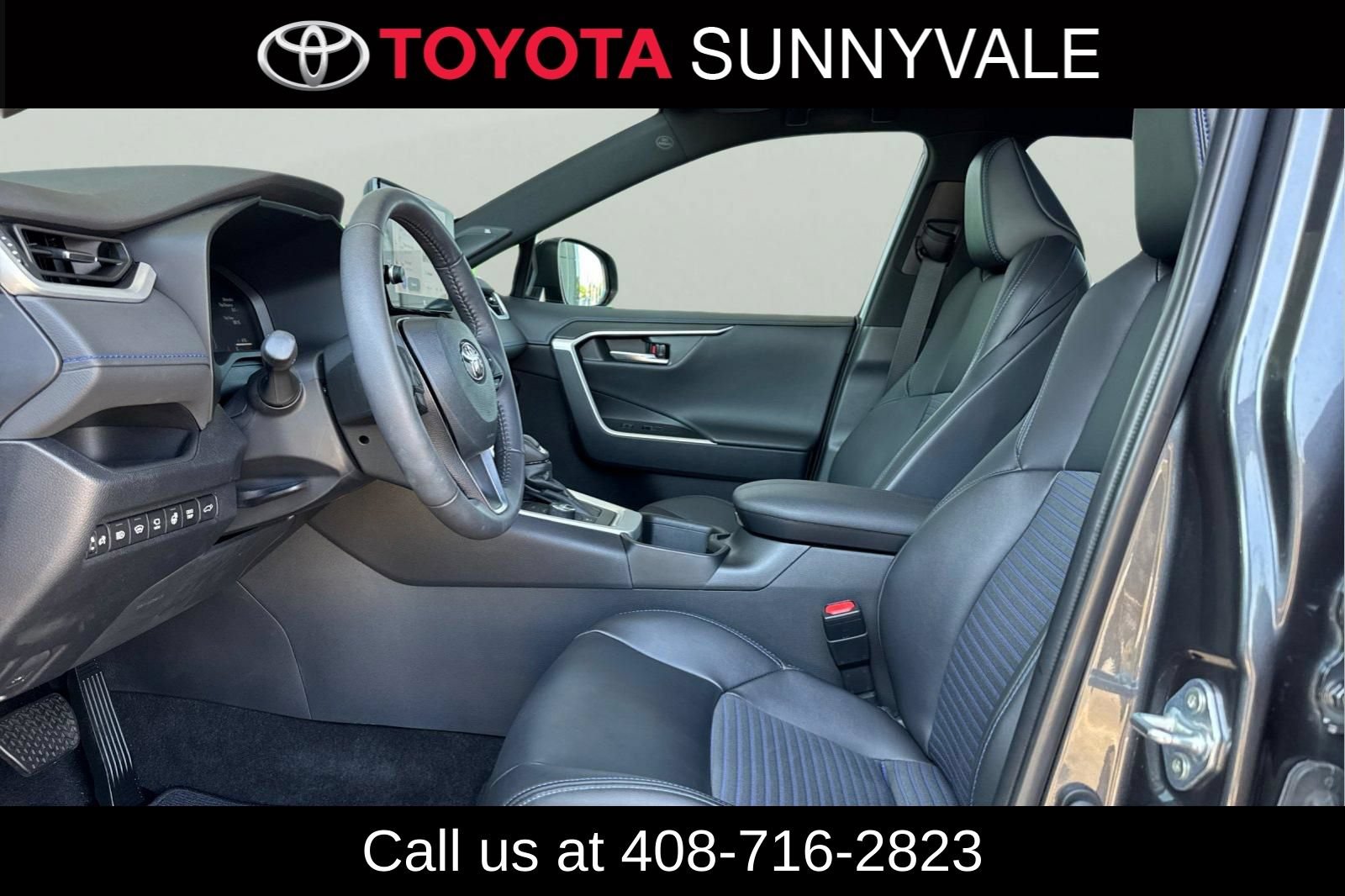 Used 2023 Toyota RAV4 XSE AWD/4WD image 15