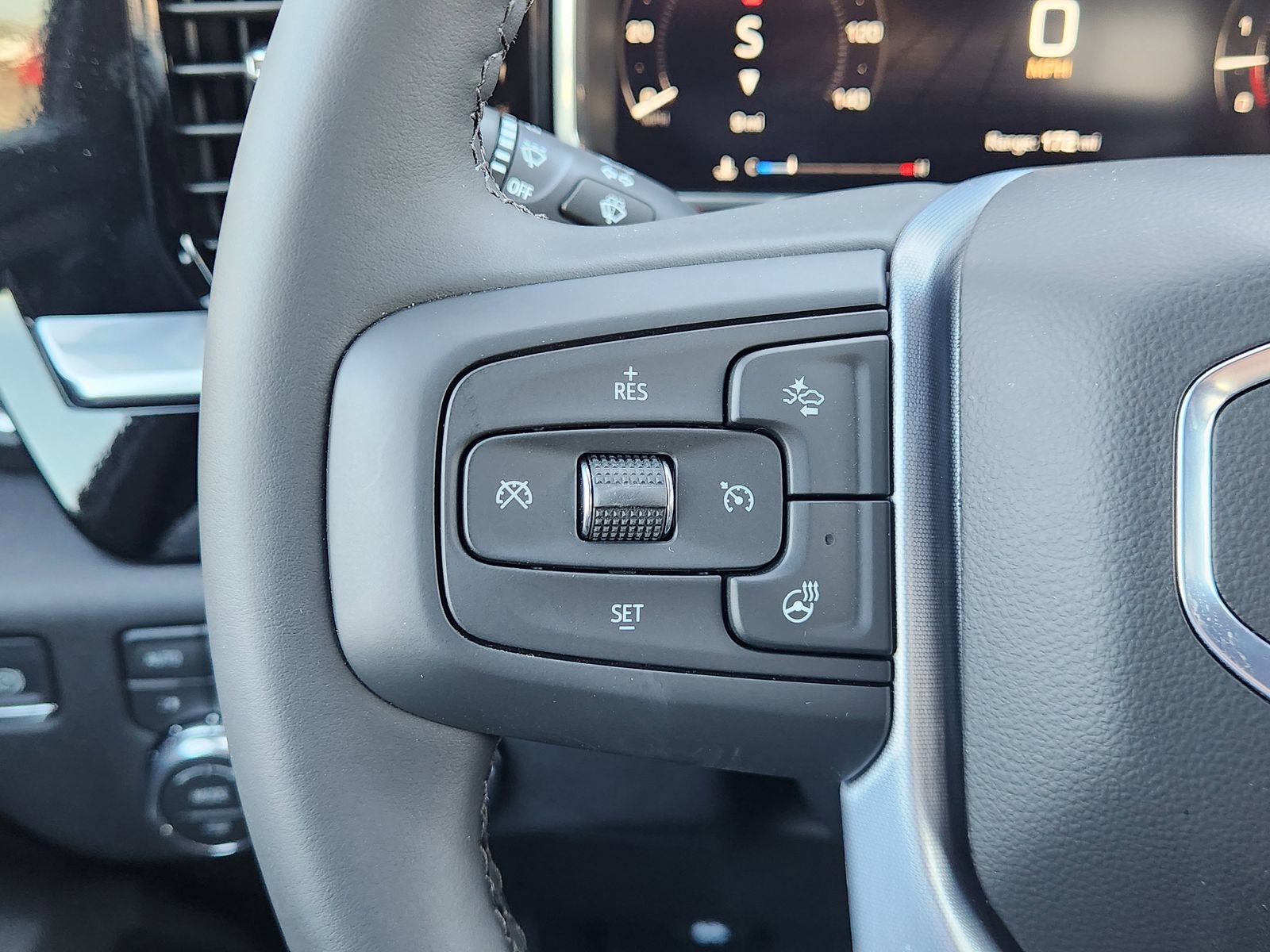 New 2026 GMC Sierra 2500 SLT w/ SLT Premium Package image 31