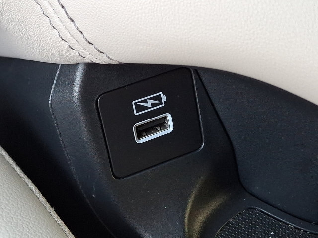 Used 2023 Honda HR-V EX-L image 26