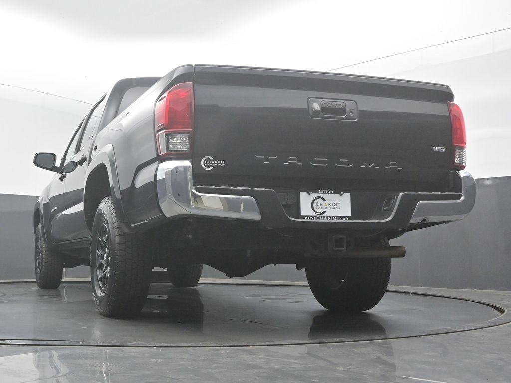 Used 2019 Toyota Tacoma SR5 RWD image 51