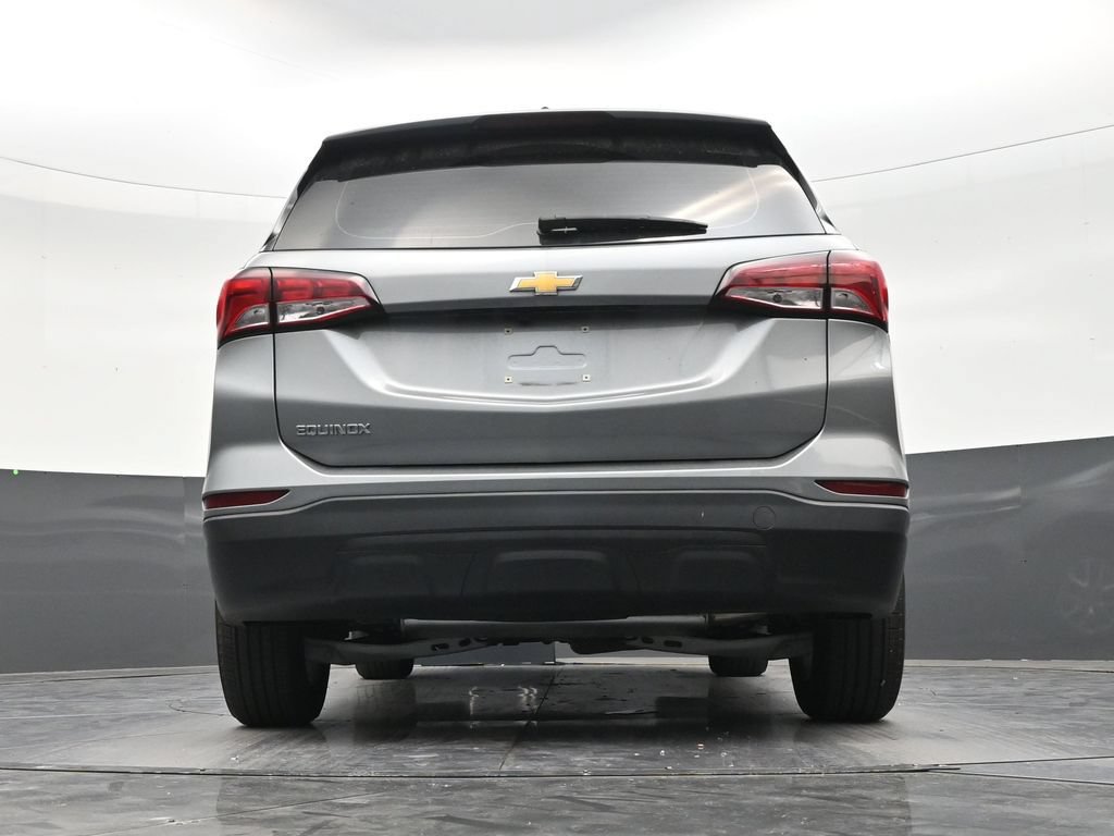 Used 2024 Chevrolet Equinox LS FWD image 23
