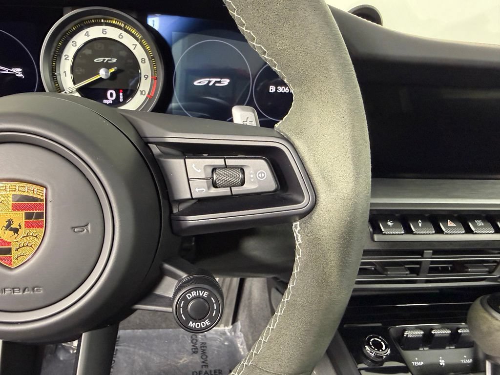 Certified 2022 Porsche 911 GT3 RWD image 29