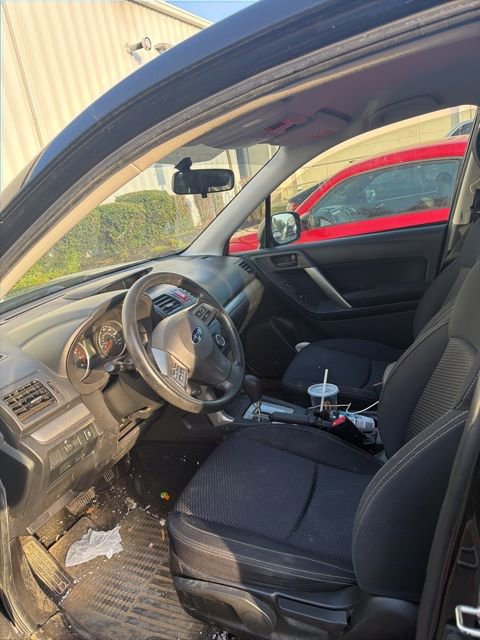 Used 2015 Subaru Forester 2.5i w/ Alloy Wheel Package image 9