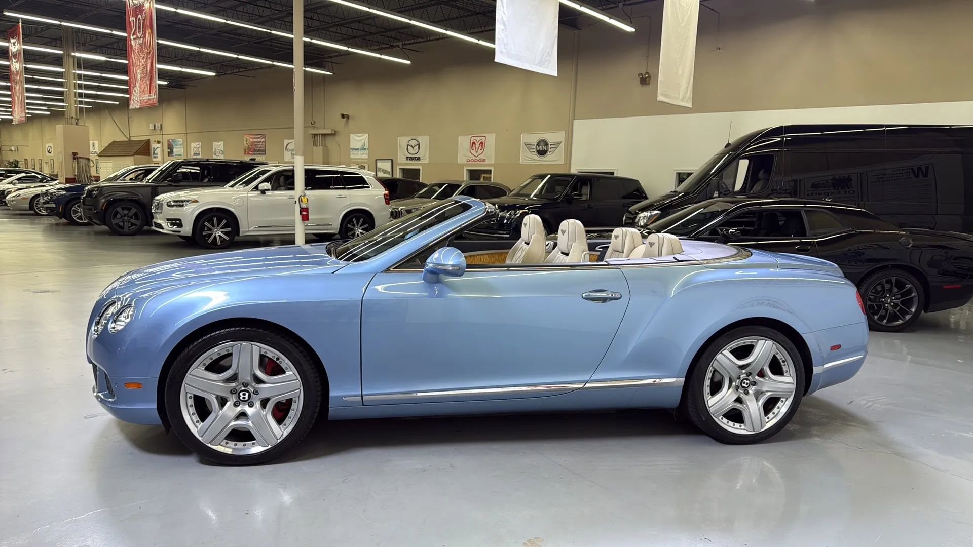 Used 2013 Bentley Continental GT image 31