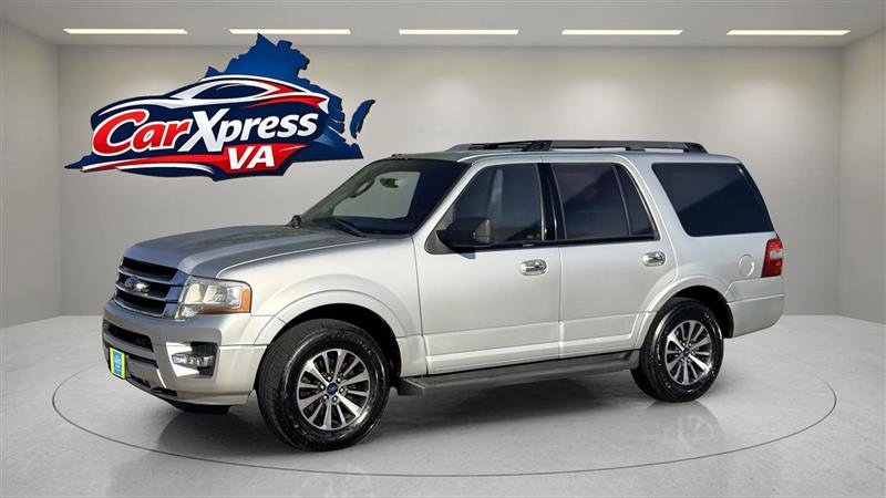 Used 2017 Ford Expedition XLT image 3