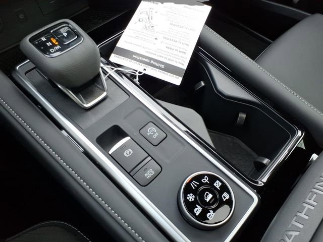 New 2026 Nissan Pathfinder SL image 23