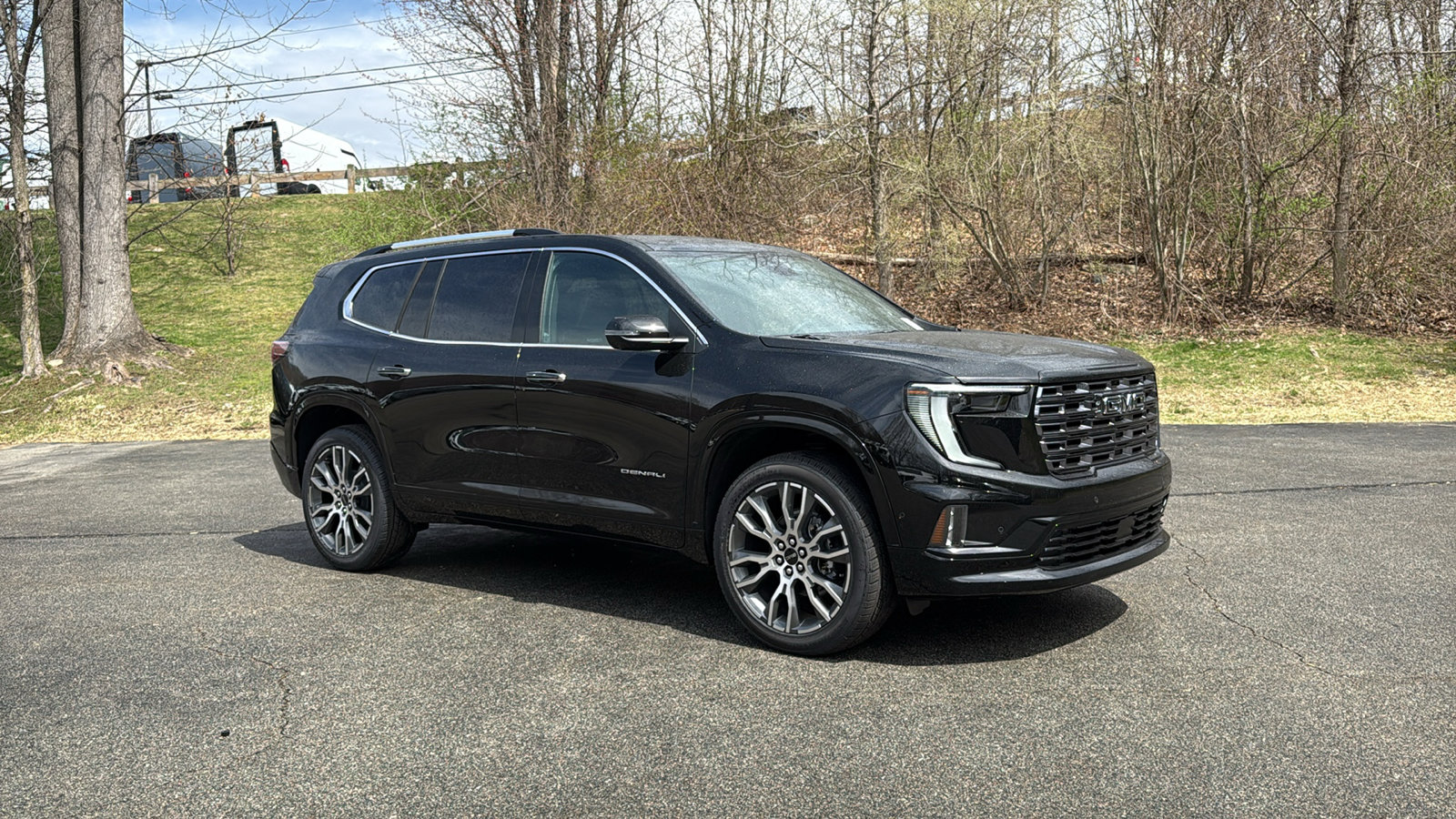 New 2026 GMC Acadia Denali Ultimate image 2