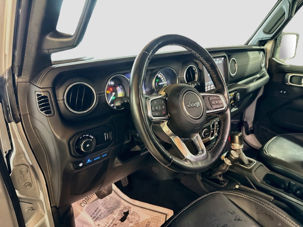 Certified 2023 Jeep Wrangler Unlimited Sahara w/ Cold Weather Group AWD/4WD image 10