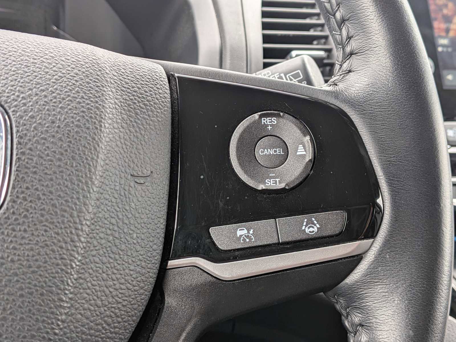 Certified 2023 Honda Odyssey Touring image 25