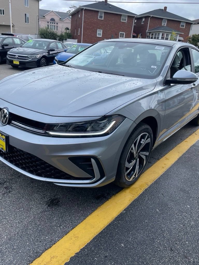 New 2026 Volkswagen Jetta SEL FWD image 25