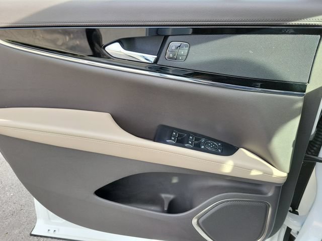 Certified 2022 Lincoln Nautilus FWD w/ Premium Package image 16