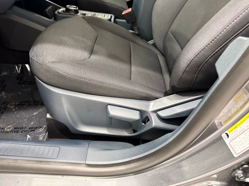 New 2026 Ford Maverick XL image 12