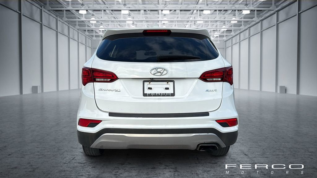 Used 2017 Hyundai Santa Fe Sport FWD image 4